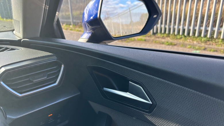 SEAT Leon 1.5 TSI EVO SE Dynamic 5dr Petrol Hatchback